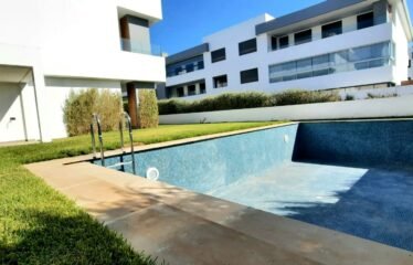 Appartement 3 chambres en rez-de-jardin avec piscine privative