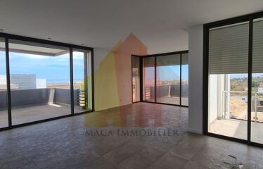 Appartement ensoleillé 3 chambres vue mer en résidence sécurisée