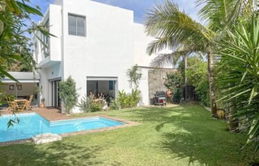 Villa à louer Jardin et Piscine à Darbouazza