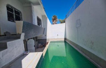 Maison 4 chambres à louer vide avec piscine