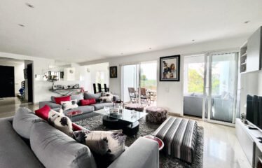 Superbe villa vue sur mer à Marina Blanca