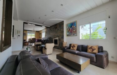 Villa triplex avec piscine à Anfa