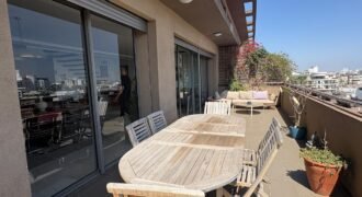Duplex avec terrasse en location