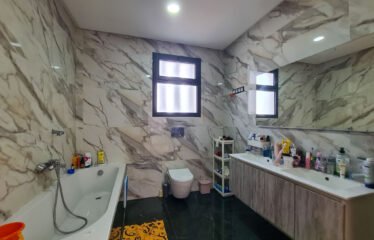 Villa de luxe 4 chambres piscine 