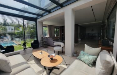 Très belle villa contemporaine de luxe en location
