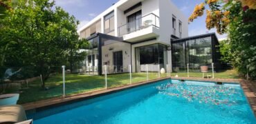 Très belle villa contemporaine de luxe en location