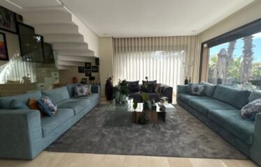 Magnifique villa moderne 4 chambres en résidence