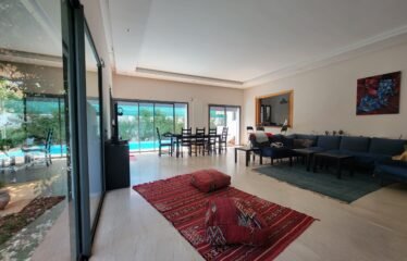 Villa moderne 4 suites jardin piscine