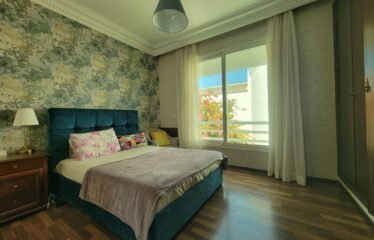 À vendre – Villa d’Exception à Dar Bouazza, 550 m² habitables, Jardin, Piscine et Finitions Haut de Gamme