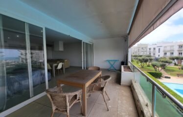 Splendide Appartement Meublé avec Vue Mer à Dar Bouazza – Résidence Sécurisée, Piscines et Salle de Sport