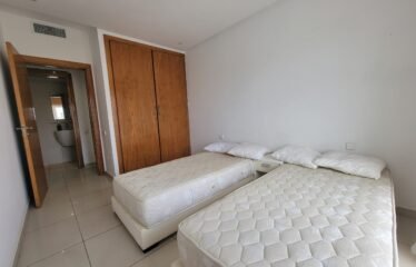 Splendide Appartement Meublé avec Vue Mer à Dar Bouazza – Résidence Sécurisée, Piscines et Salle de Sport