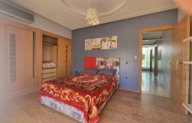 Superbe Villa Meublée 4 Chambres avec Piscine à Dar Bouazza