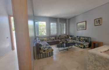 Superbe Villa Meublée 4 Chambres avec Piscine à Dar Bouazza