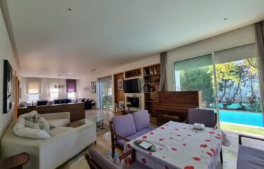Villa 4 chambres sous-sol spacieux avec Piscine à Dar Bouazza
