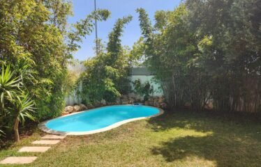 Villa Meublée Rénovée avec Jardin et Piscine – Résidence Sécurisée