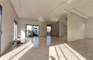 À louer – Villa de rêve à Dar Bouazza