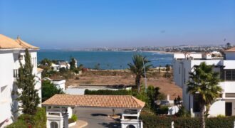 🌊 À louer – Superbe appartement en front de mer à Dar Bouazza ! 🌅