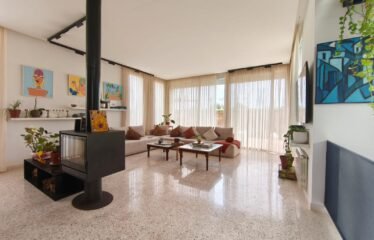 🌴 Villa haut standing meublée à louer à Dar Bouazza – Proche de l’océan 🌊