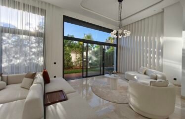 À Vendre – Habitation d&rsquo;exception de 350 m² – Dar Bouazza