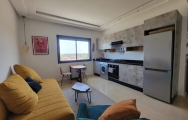 Appartement entièrement équipé, vue mer – Quartier en plein essor