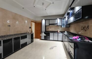 Villa 4 chambres jardin piscine en location