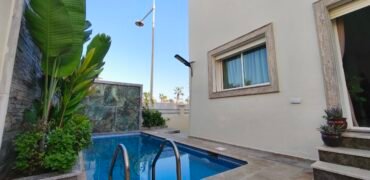 Villa indépendante à vendre à Dar Bouazza