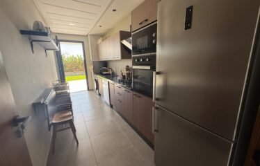 Rez de jardin de luxe avec piscine privative