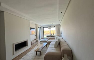 Rez de jardin de luxe avec piscine privative
