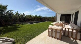 Rez de jardin de luxe avec piscine privative